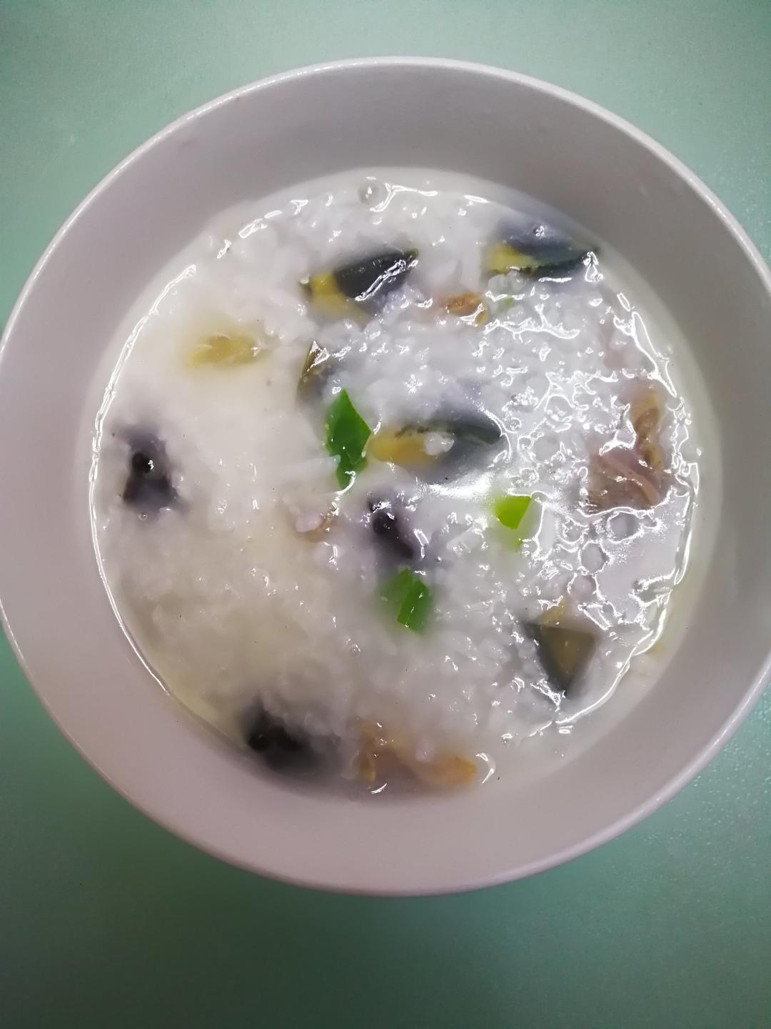 皮蛋瘦肉粥