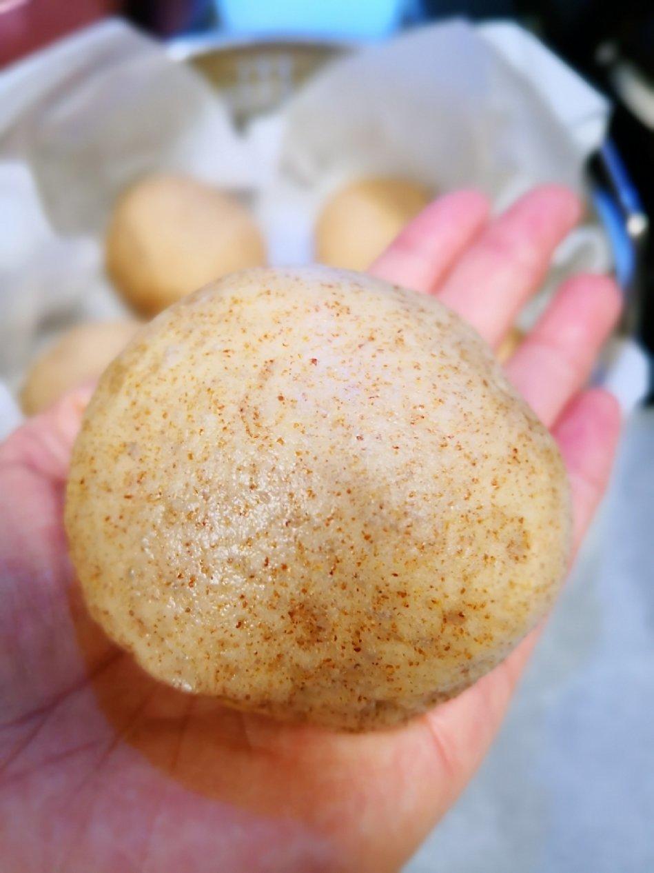 松软全麦馒头（老面一发）