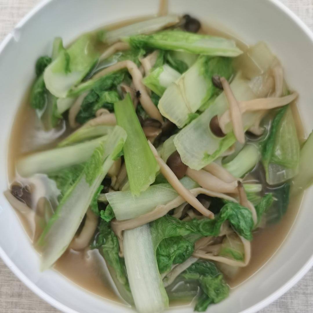 300大卡吃到撑 / 鲜美蘑菇烩青菜