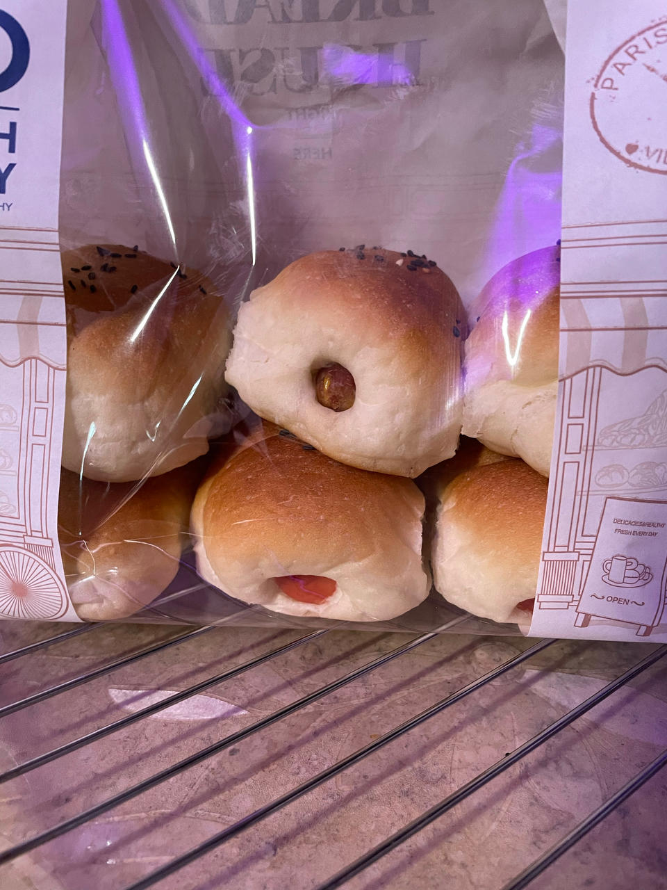 古早经典的火腿肠仔包