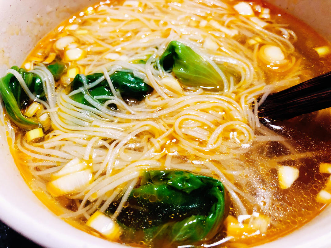 五分钟搞定的酸辣面