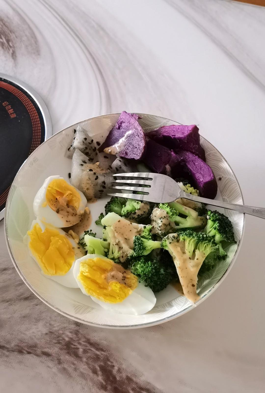 时蔬鸡丝面+草莓