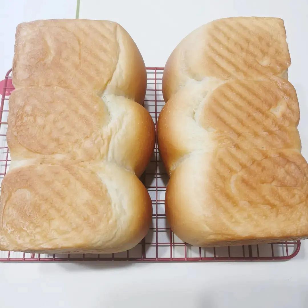 椰子油软白吐司100%拉丝