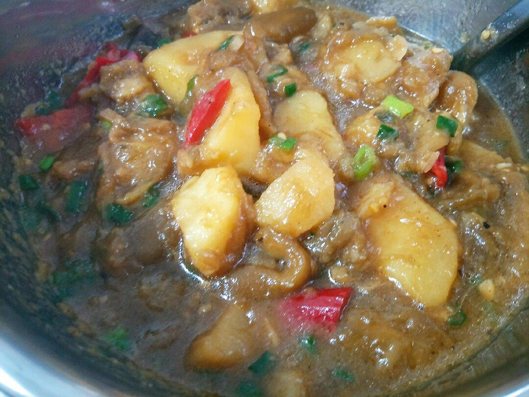 土豆炖茄子