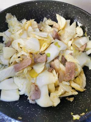地道东北猪肉白菜炖粉条的做法 步骤7