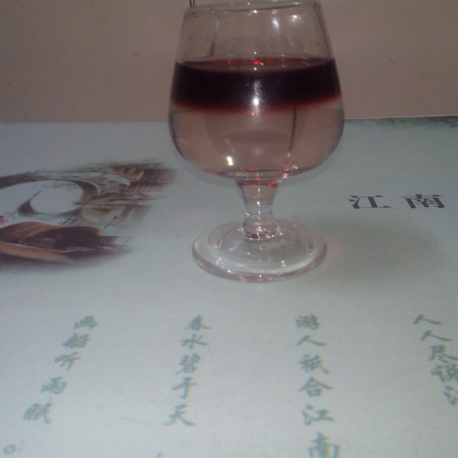雪碧红酒