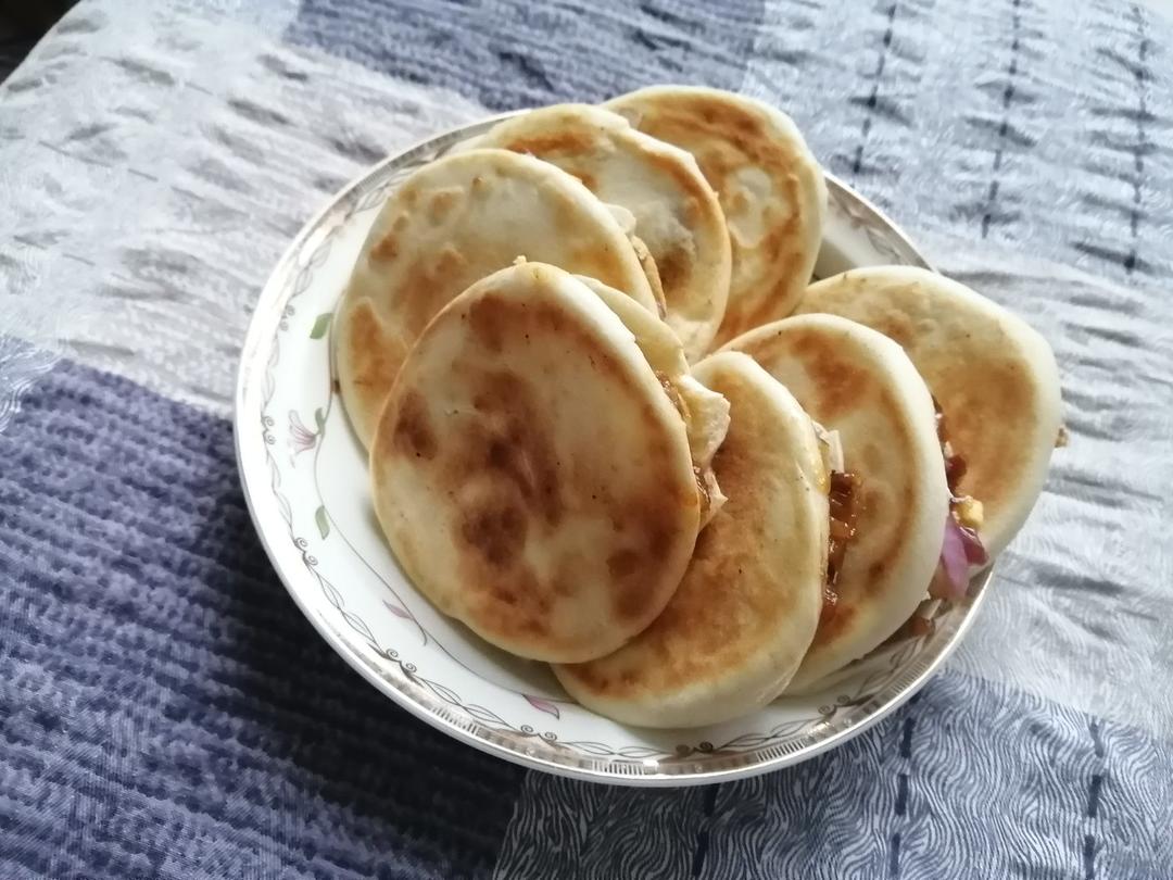 肉夹馍(白吉馍的制作)