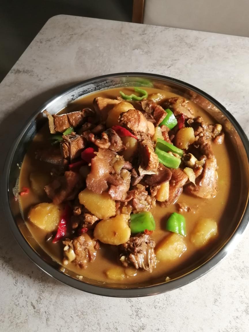 新疆大盘鸡的做法