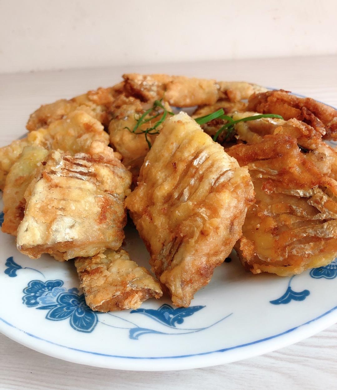 厨师长教你：“干煎带鱼”的家常做法，味道很赞，先收藏起来