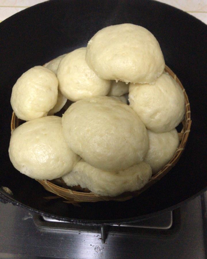 面包机版超松软牛奶馒头