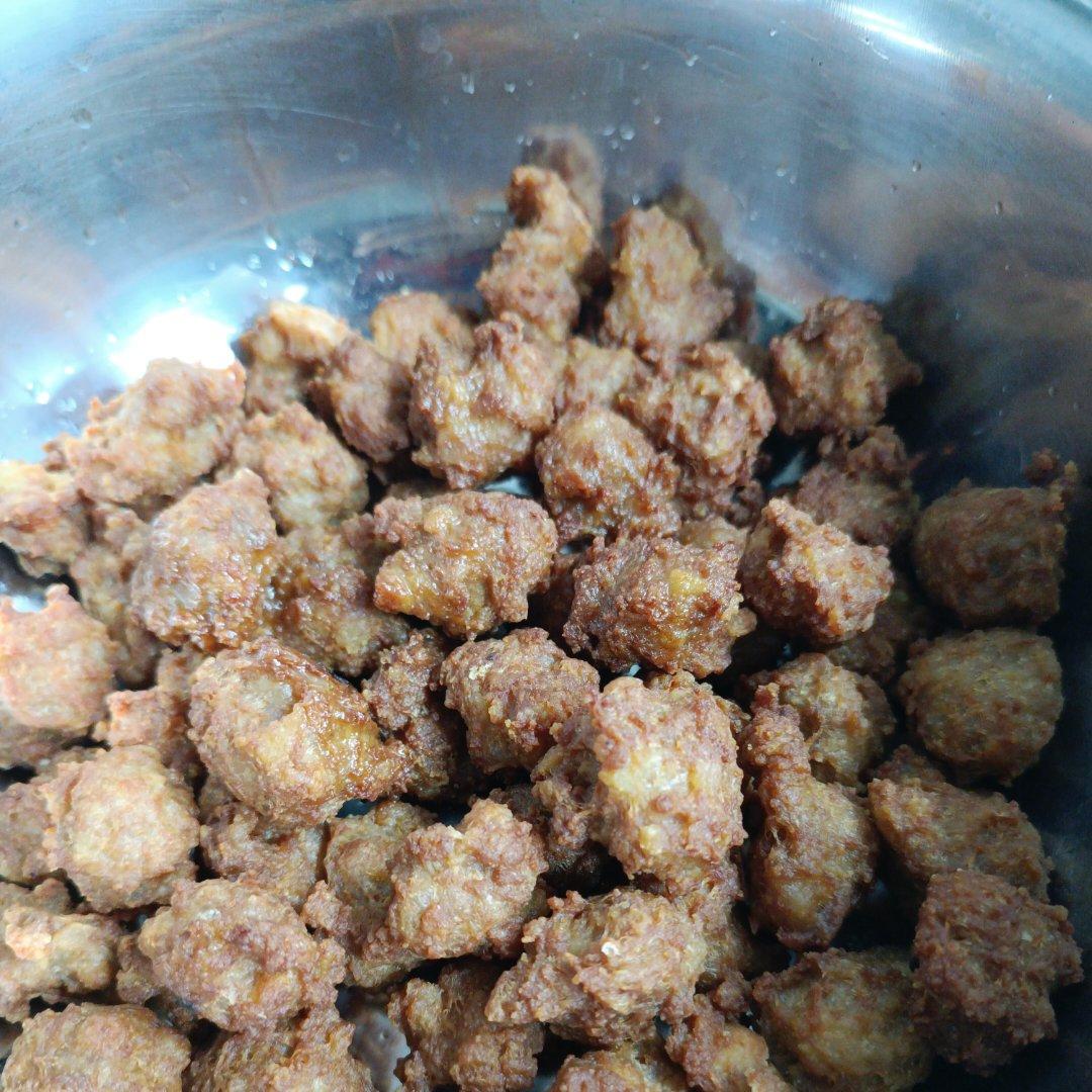 酥脆炸丸子（超详细教程）过年必备