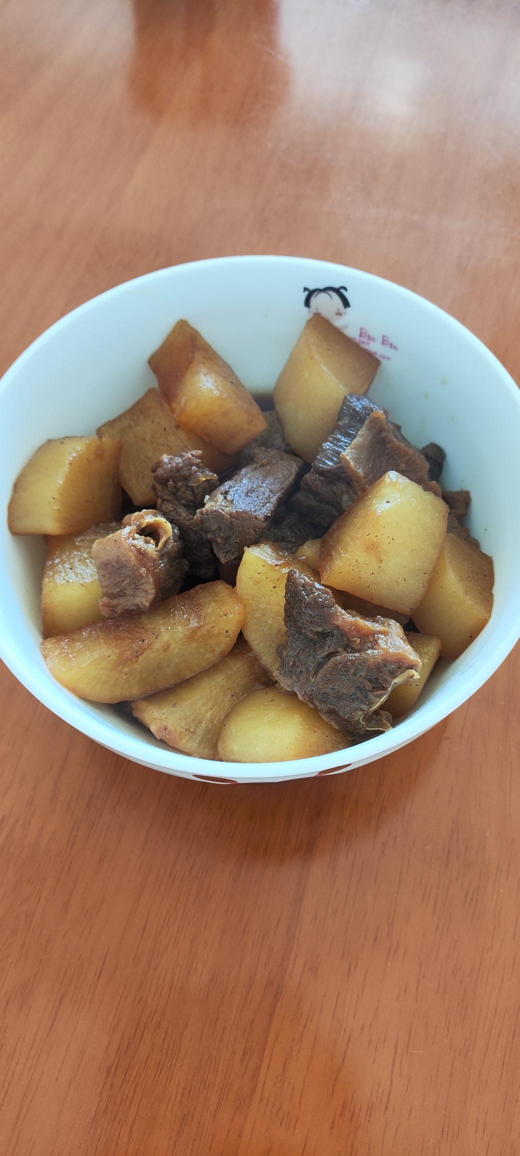 萝卜烧牛腩
