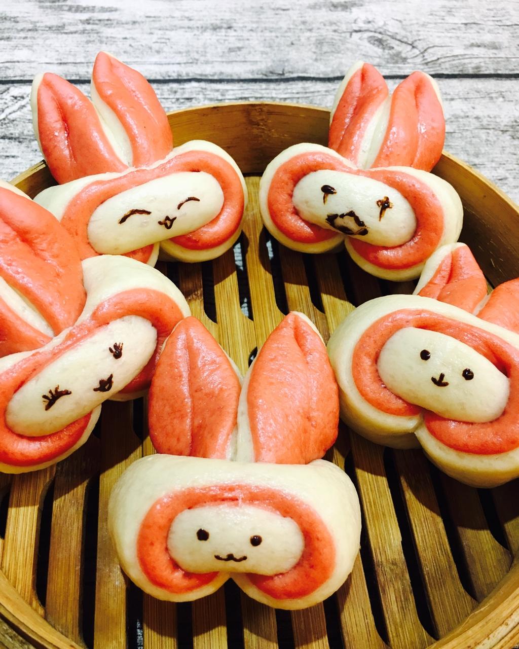 卡通兔子馒头