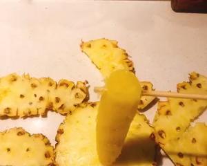 低卡路里菠萝糯米饭的做法 步骤3