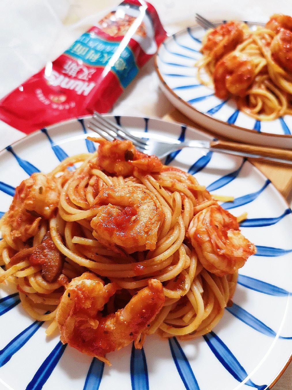 番茄罗勒鲜虾全麦意面 /番茄西葫芦焗茄子南瓜鸡肉酱千层