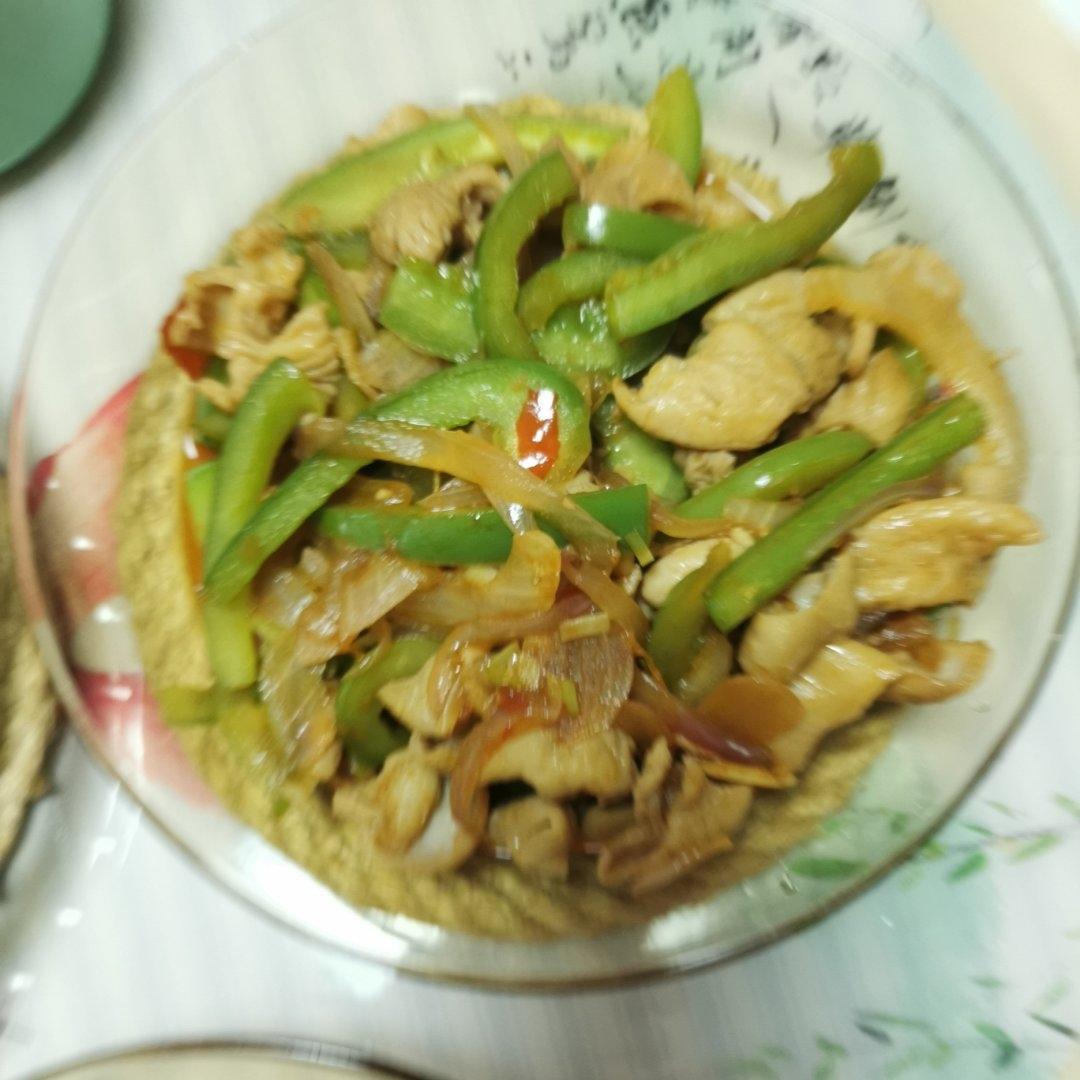尖椒炒肥肠