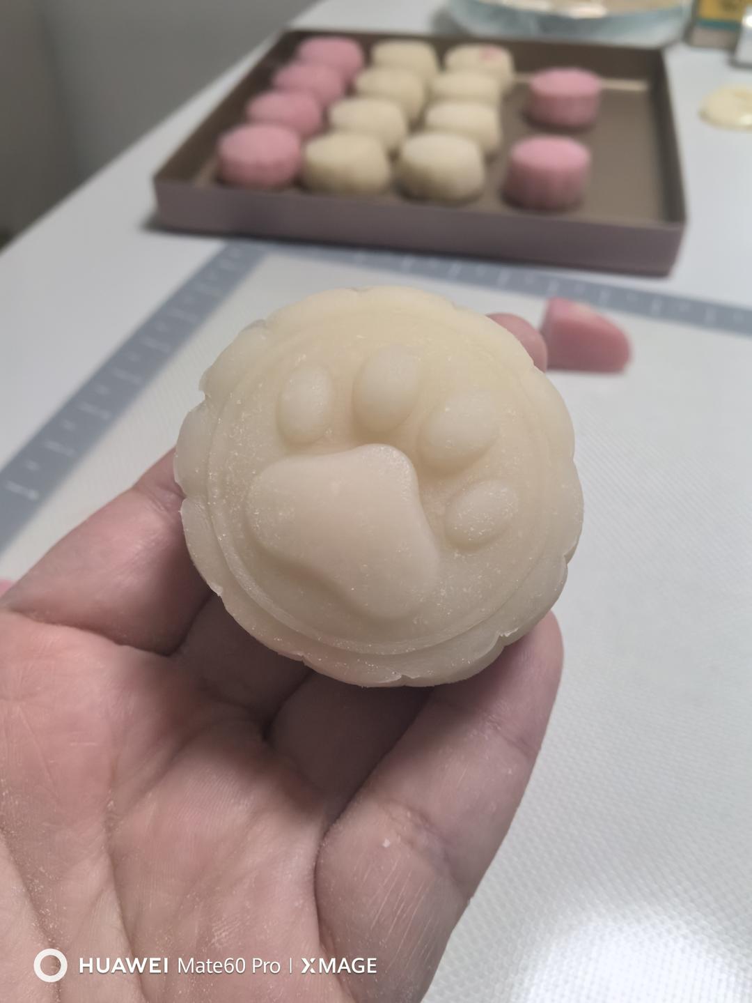 猫山王榴莲冰皮月饼，真正的纯榴莲馅