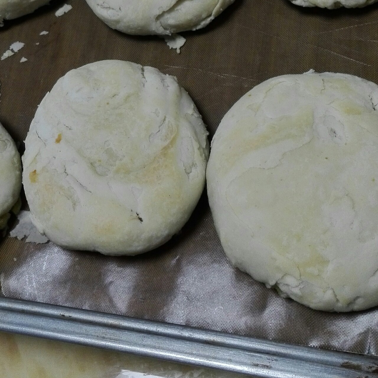 酥皮绿豆饼
