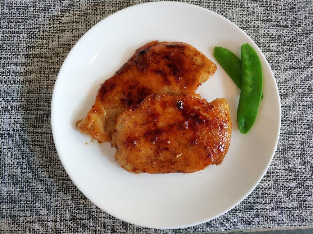 酷炫屌炸天好吃的煎鸡胸肉（香蒜蜂蜜煎鸡胸肉）