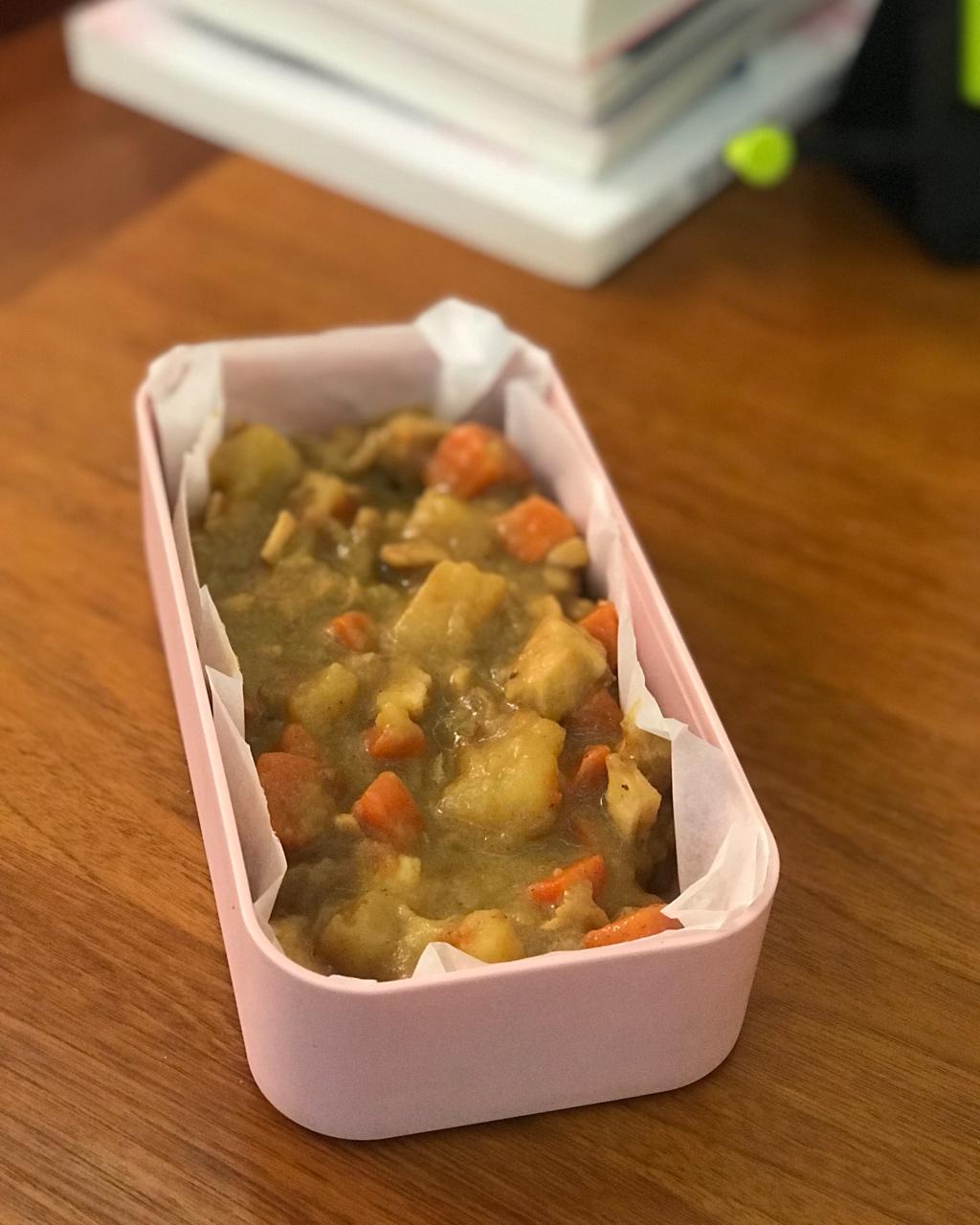 减脂三餐·电饭煲 | 苹果酸奶咖喱鸡