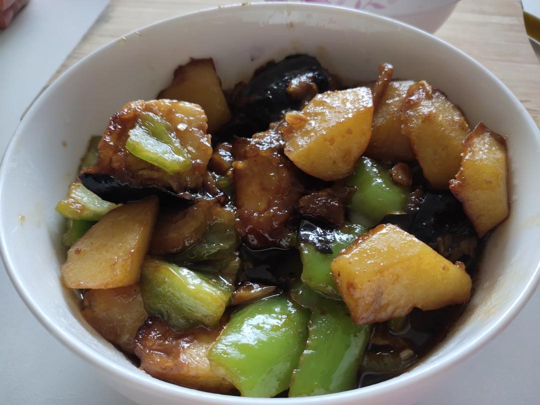 超级下饭的地三鲜