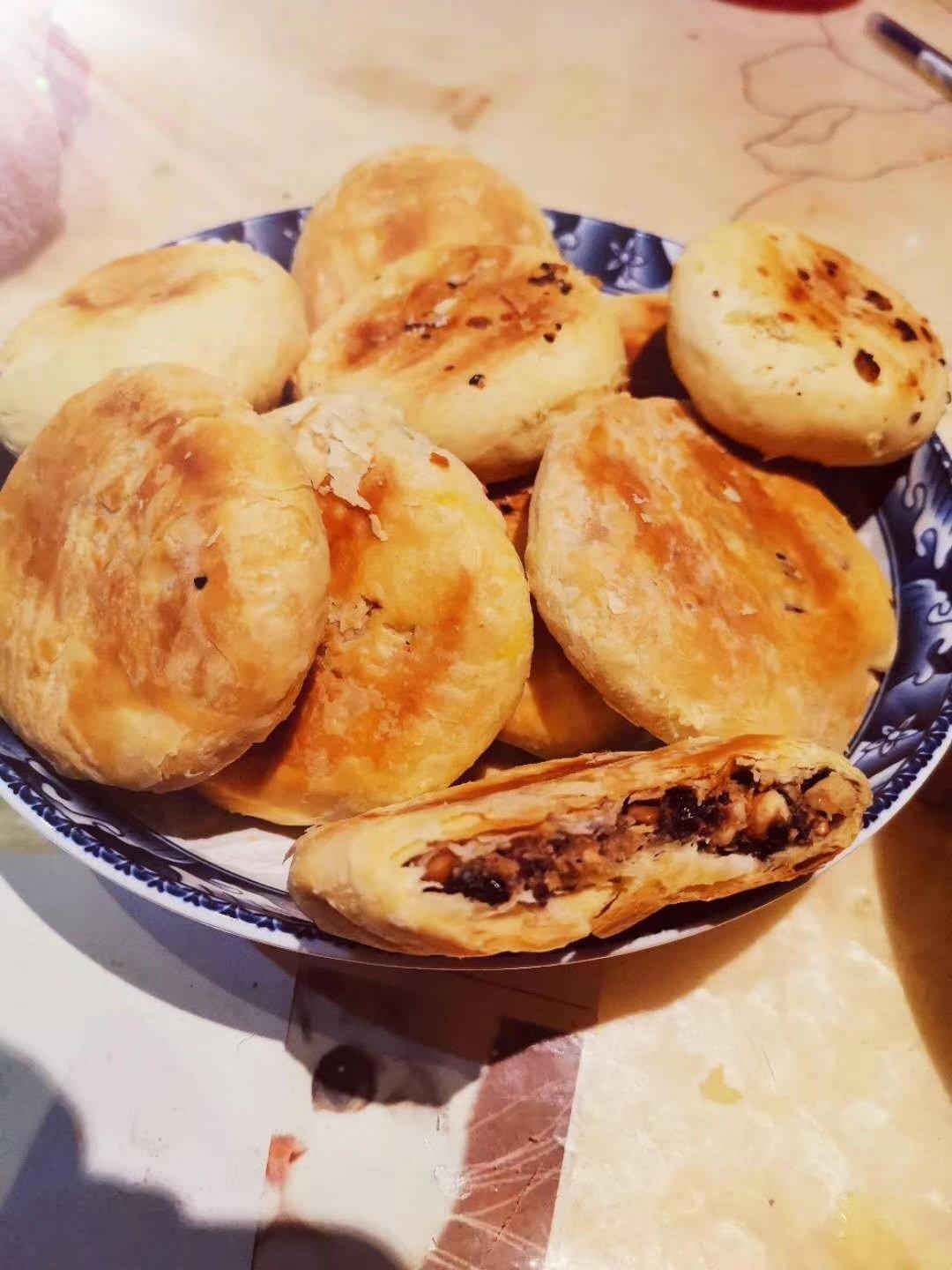 酥皮五仁月饼