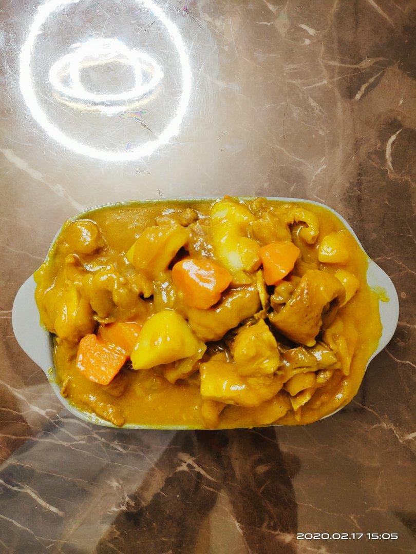 咖喱鸡块饭