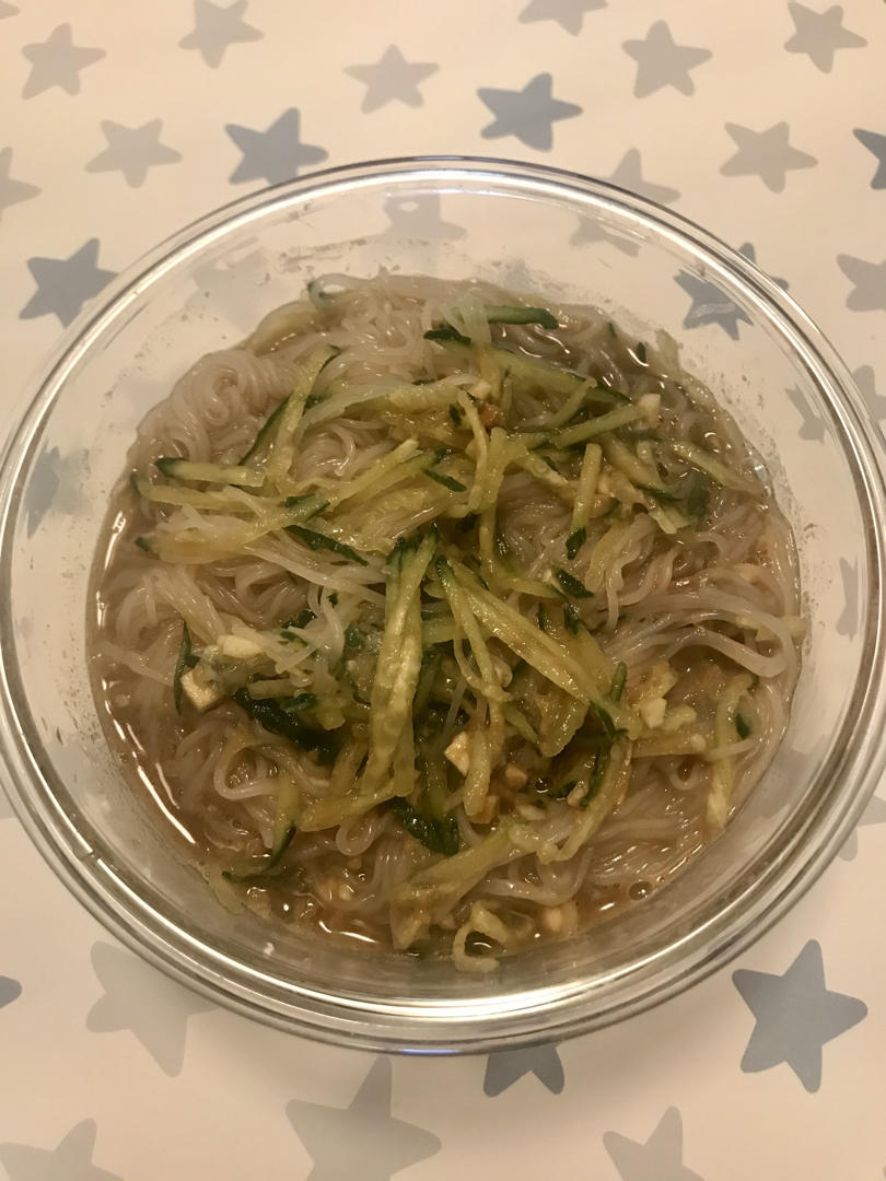 麻酱黄瓜拌粉丝