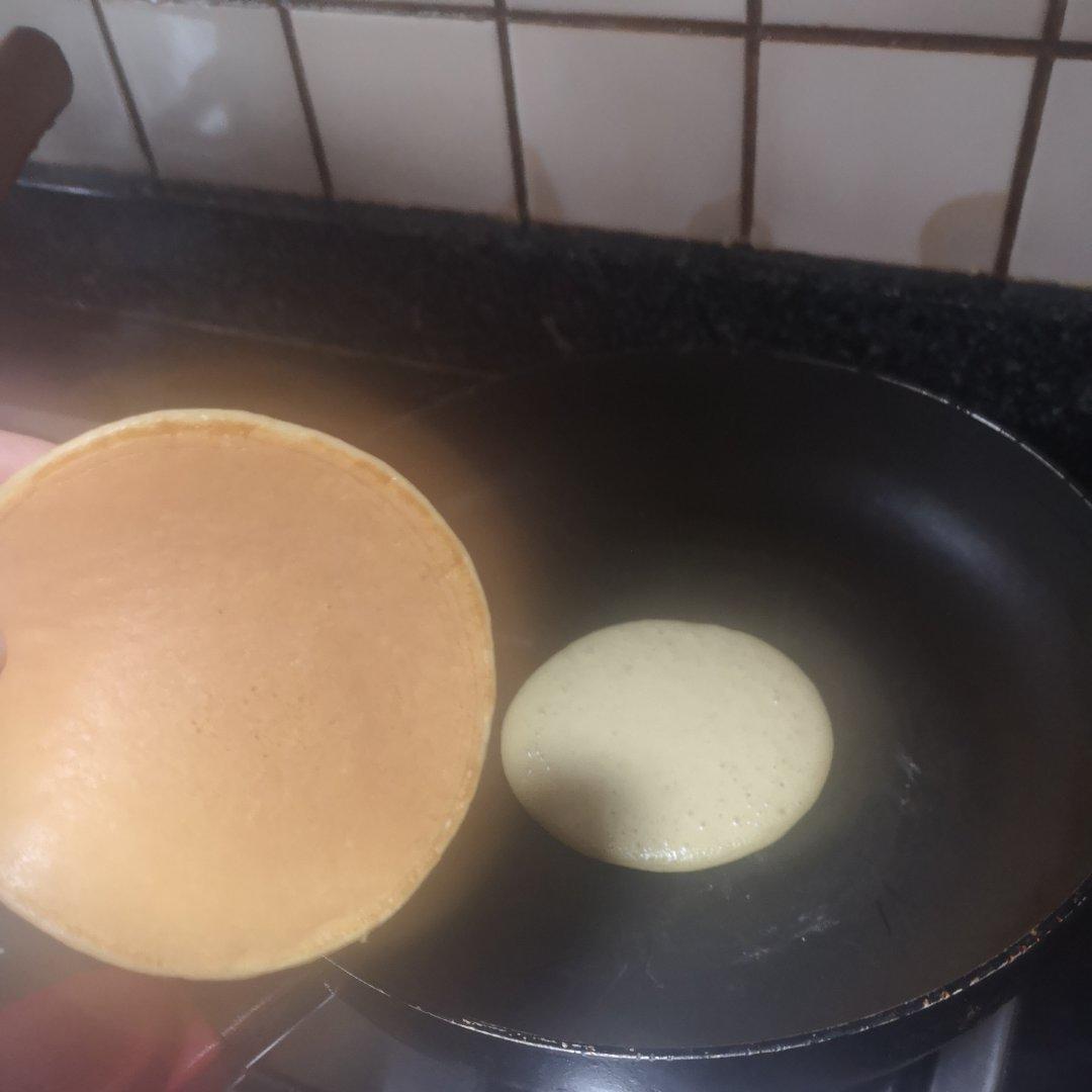 快手点心-香蕉松饼