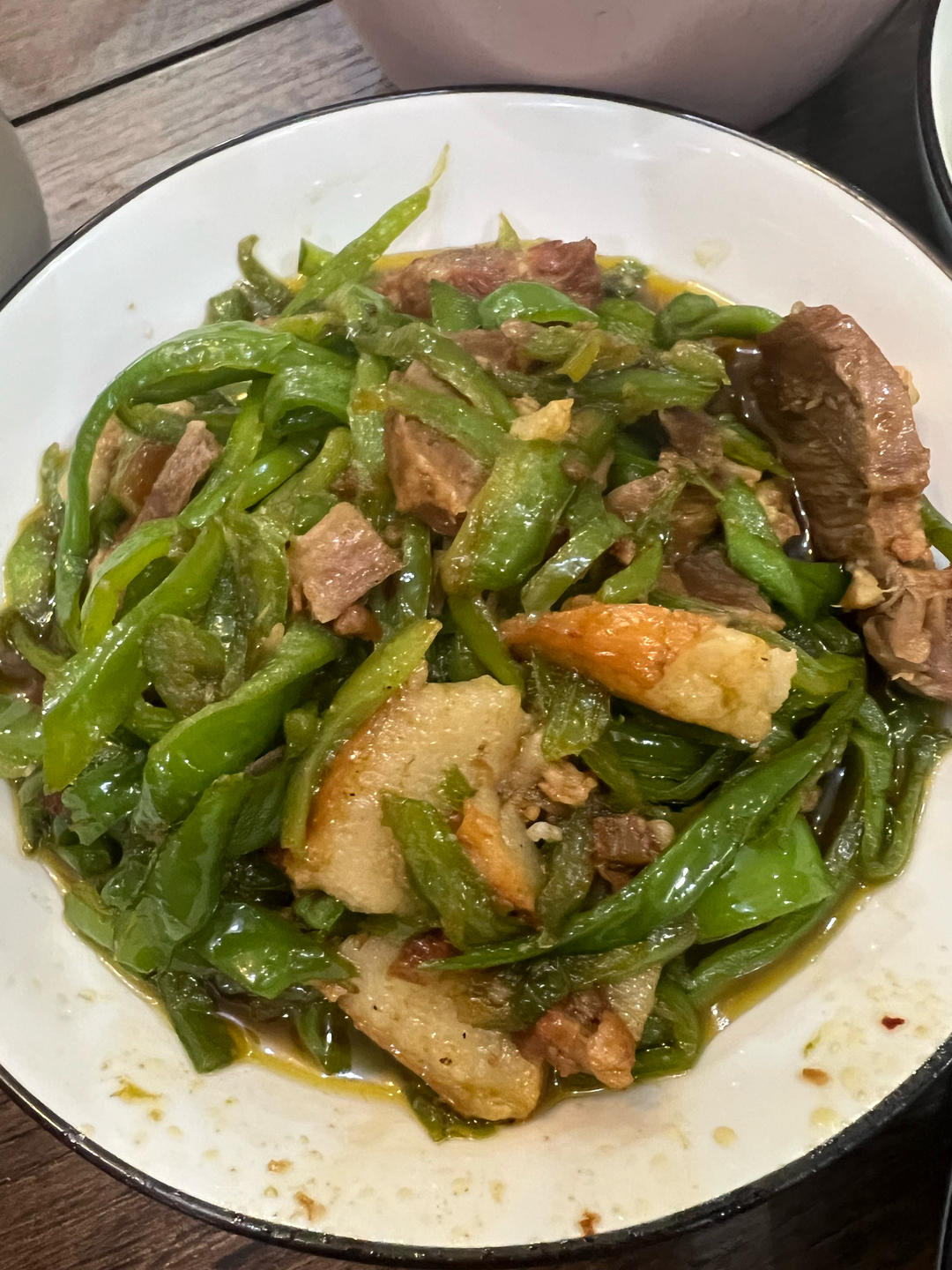 ♨青椒炒猪头肉