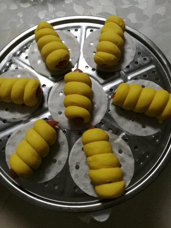 南瓜香肠卷