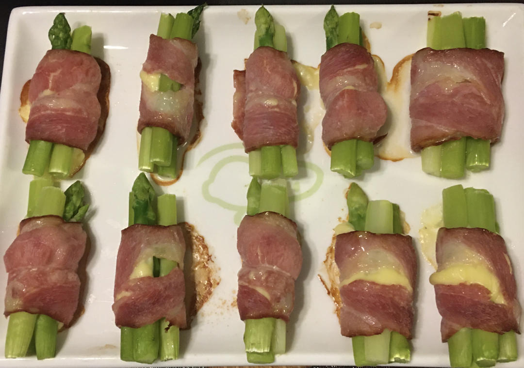 芝士培根芦笋卷