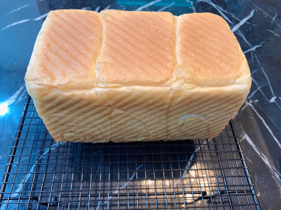 日本京都超柔软的牛奶生吐司（附中种做法）