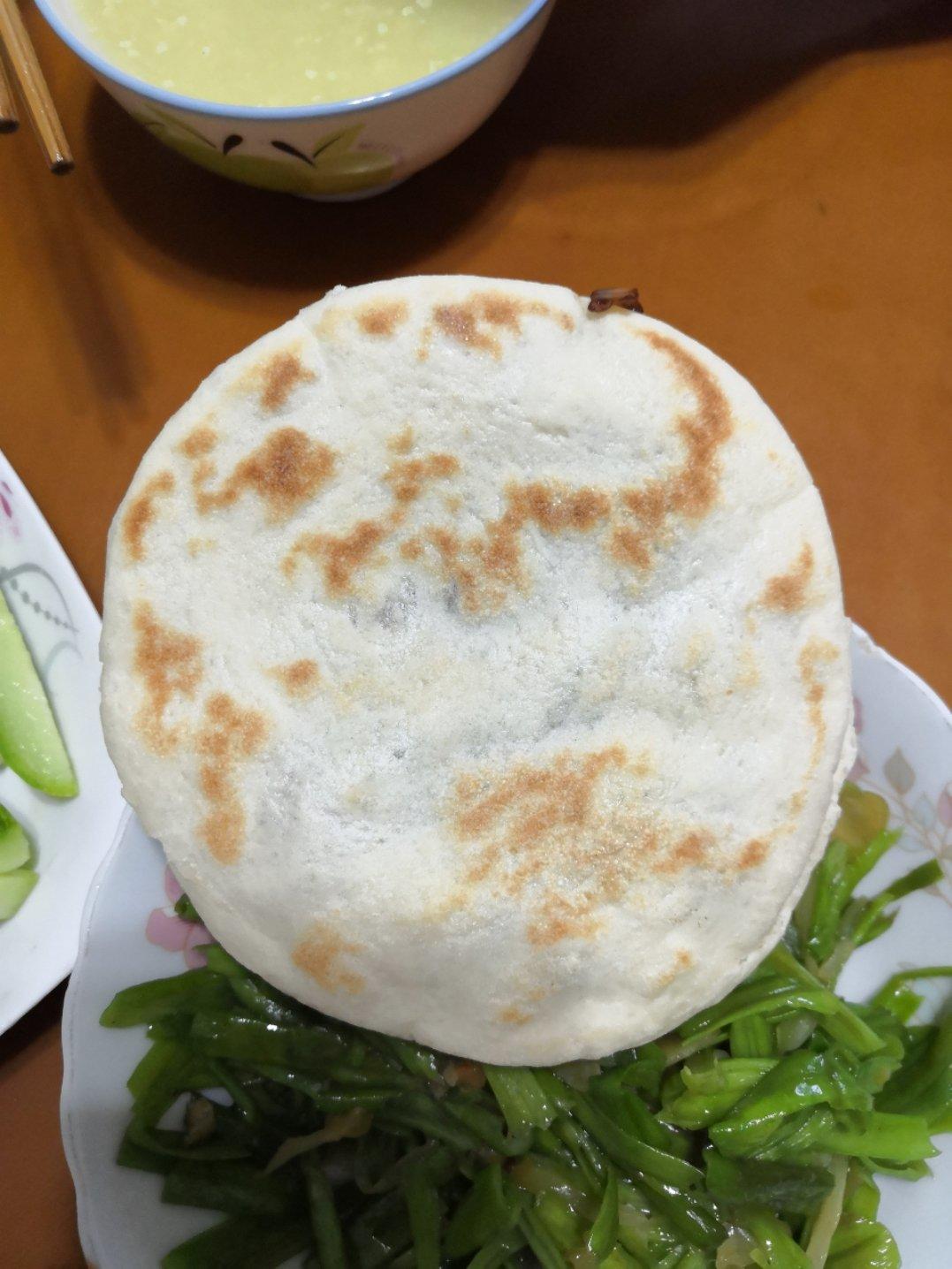 肉夹馍(白吉馍的制作)