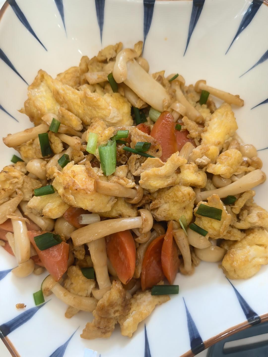 不加味精但很鲜的炒素 快手家常菜 白玉菇炒鸡蛋下饭菜