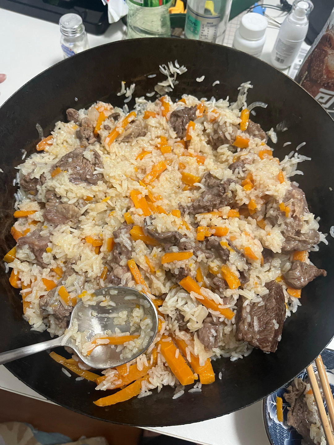 新疆羊排抓饭（出锅后米粒分明的秘密）