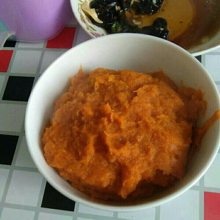 香甜的南瓜馅包子