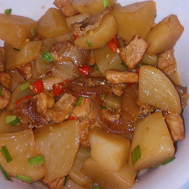 萝卜炖肉简单版的做法