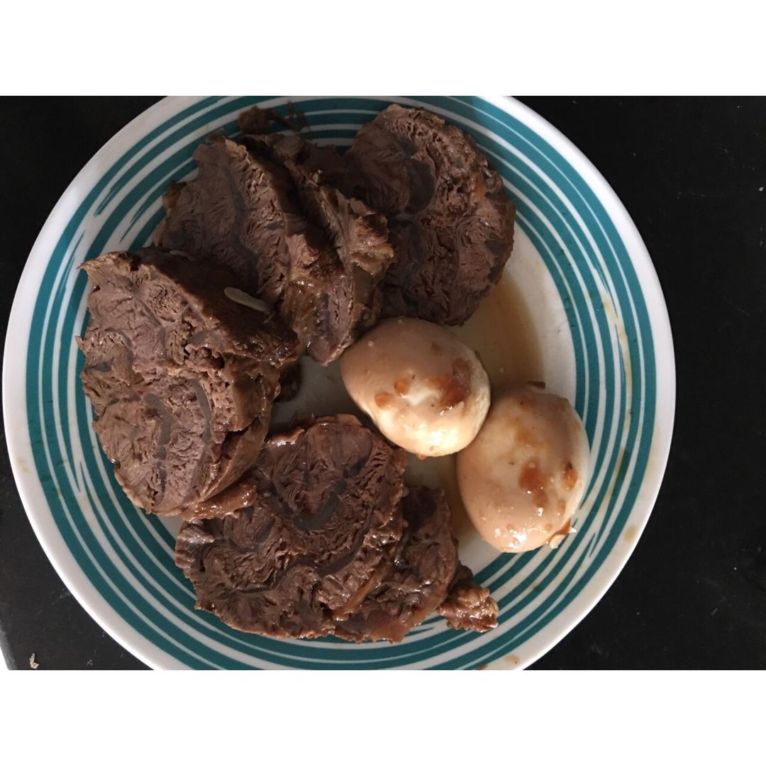 卤牛肉