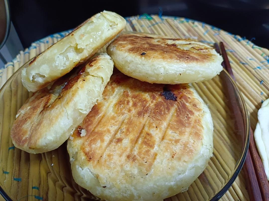 堂妈教你做油酥肉火烧