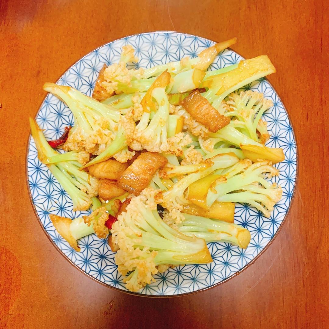 老丁的私房菜-干锅花菜