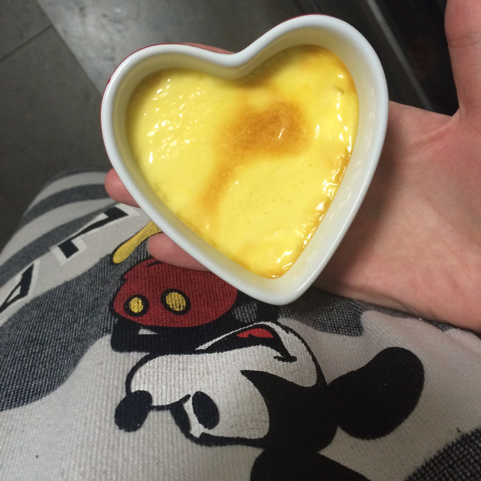 Crèmebrulée。法式烤布雷。焦糖布丁。