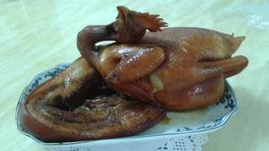 广东湛江酱油鸡的做法 步骤1