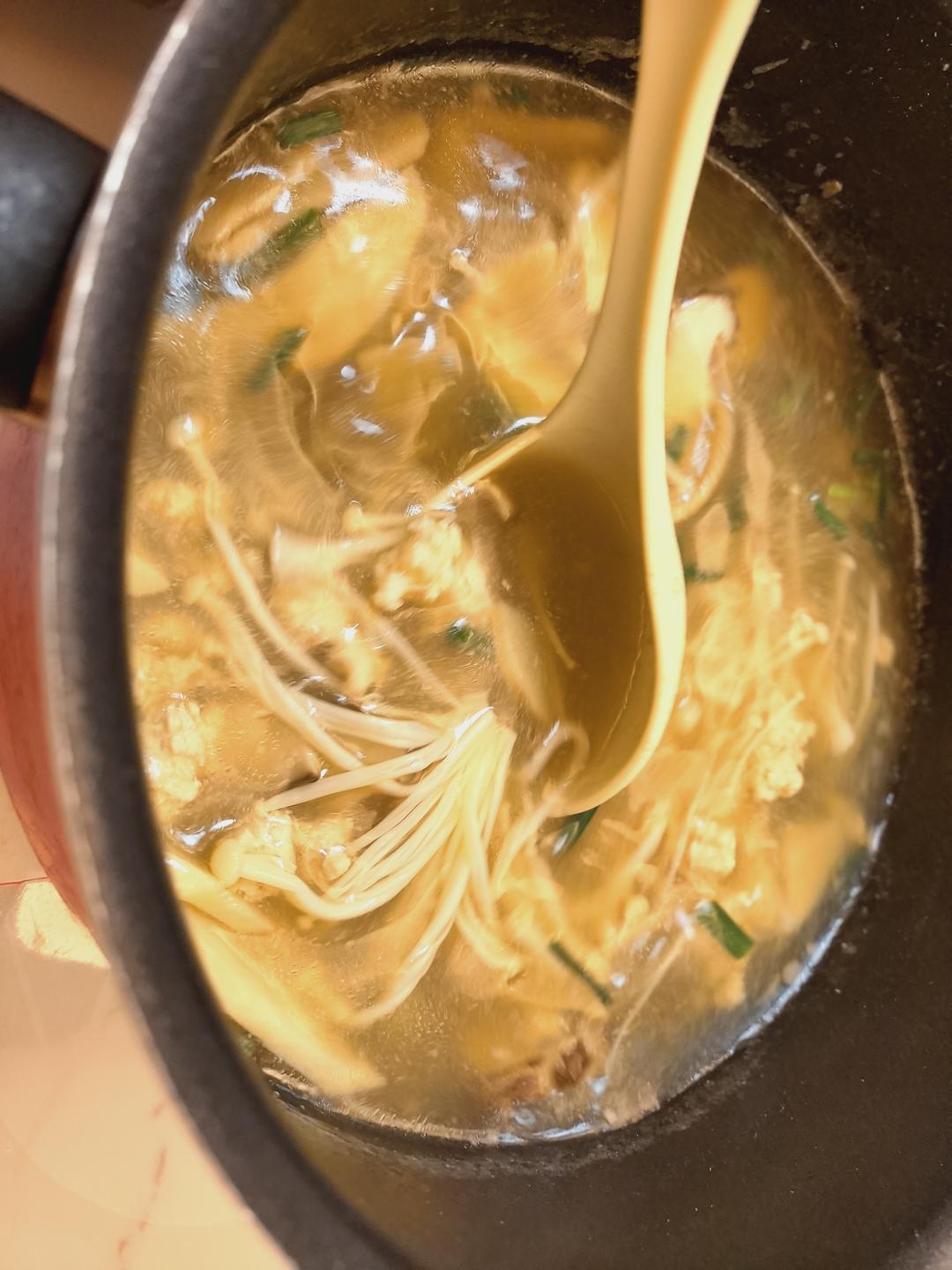 鲜掉眉毛的杂菌羹