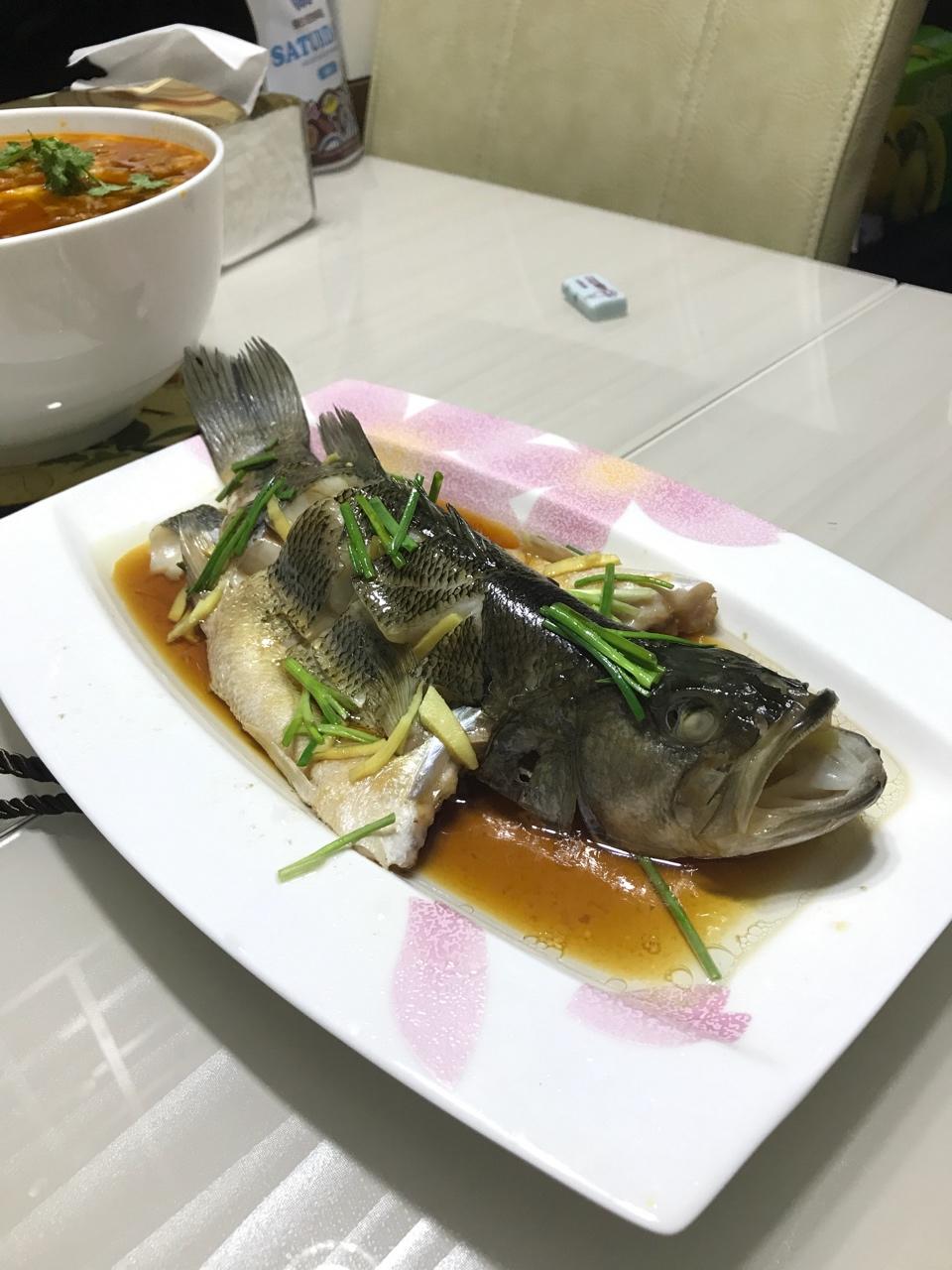 青♂蜓~★做的超入味清蒸鱼～清蒸鲈鱼桂花鱼(家常独创)