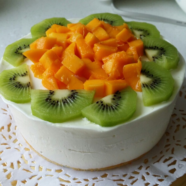 芒果酸奶慕斯蛋糕