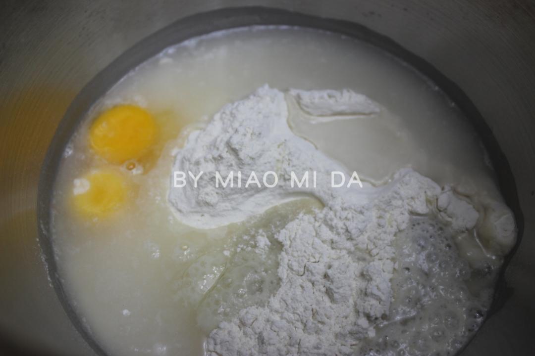 纯奶手撕吐司的做法 步骤1