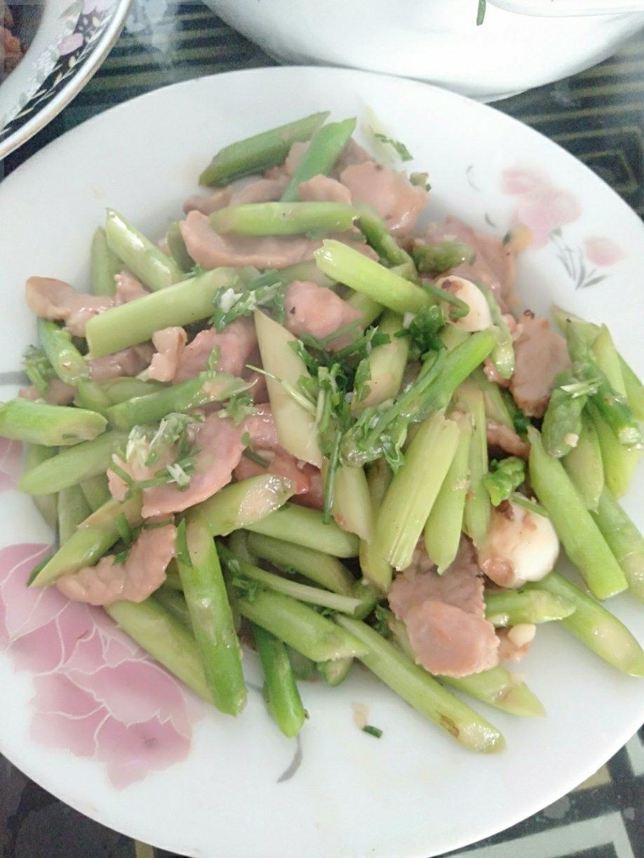 芦笋炒肉