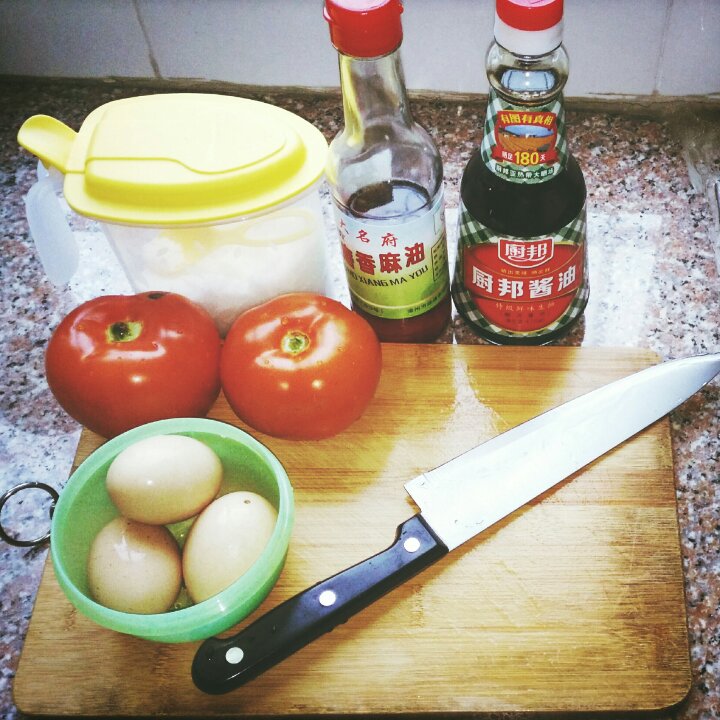 简单早饭西红柿鸡蛋挂面