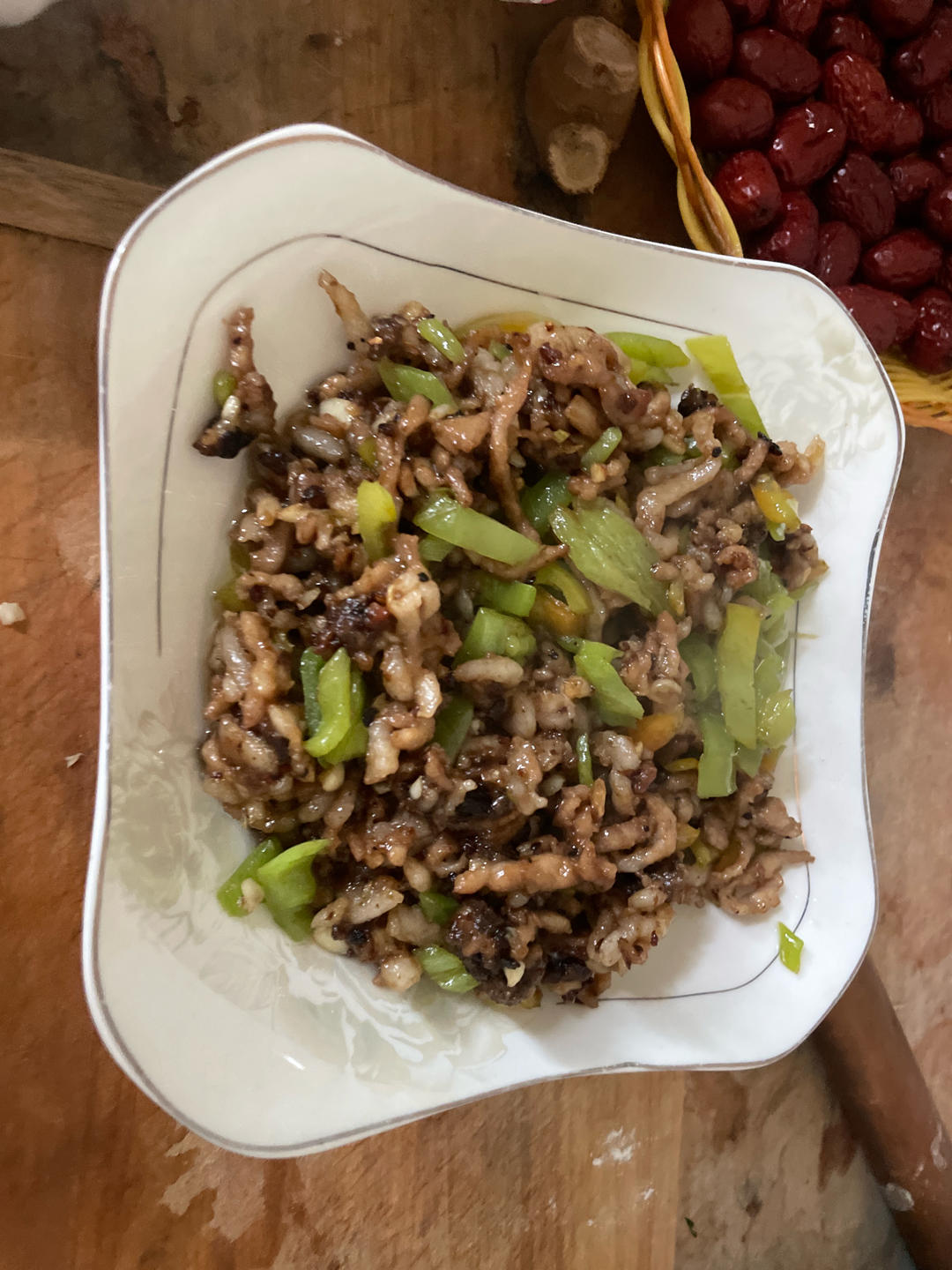 ‼️好吃到舔盘的青椒肉丝盖浇饭